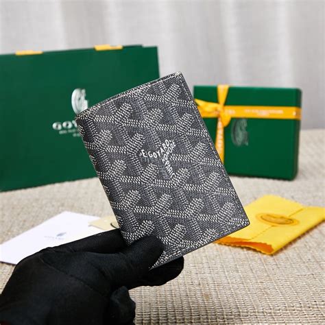 Passeport goyard .